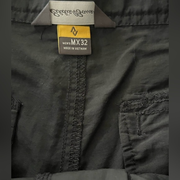 🔲🔳Eddie Bauer like new convertible pants - unzip to become shorts! Size 32x30 - Picture 5 of 10